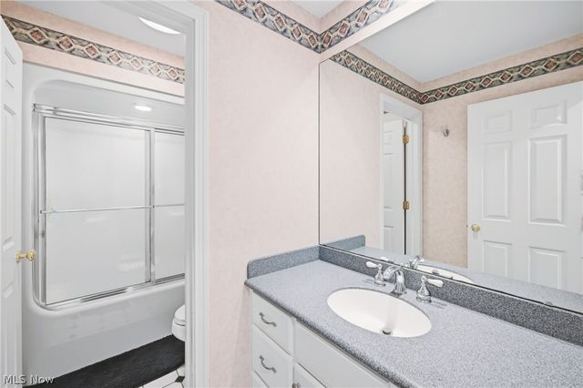 1881 Quaker Lane, Salem, OH 44460