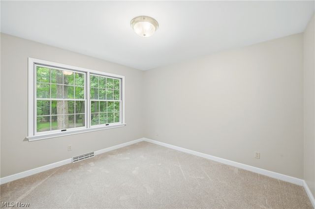 1881 Quaker Lane, Salem, OH 44460