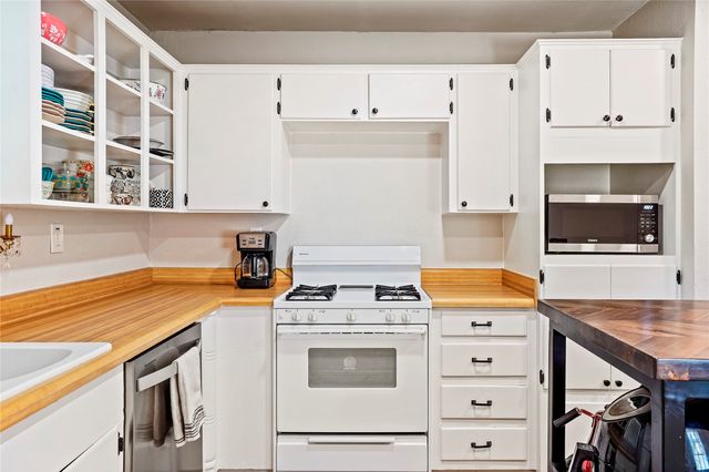 902 Williams Street, Rockwall, TX 75087