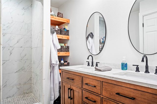 902 Williams Street, Rockwall, TX 75087