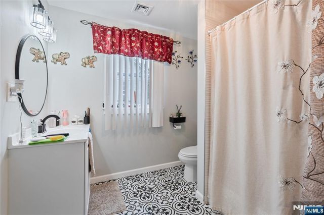 154 Sandford Avenue, North Plainfield, NJ 07060