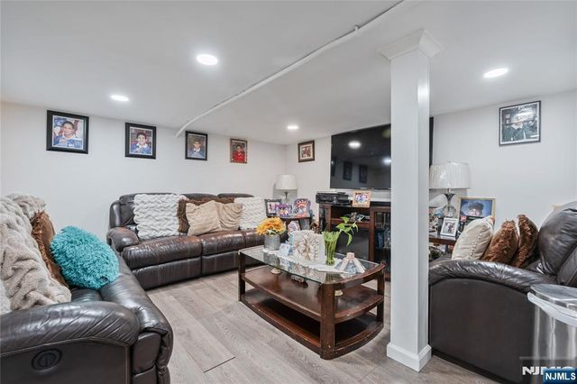 154 Sandford Avenue, North Plainfield, NJ 07060