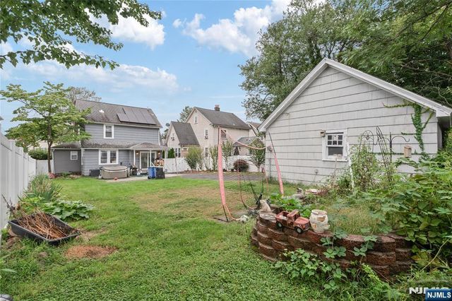 154 Sandford Avenue, North Plainfield, NJ 07060