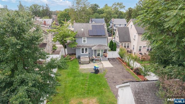154 Sandford Avenue, North Plainfield, NJ 07060