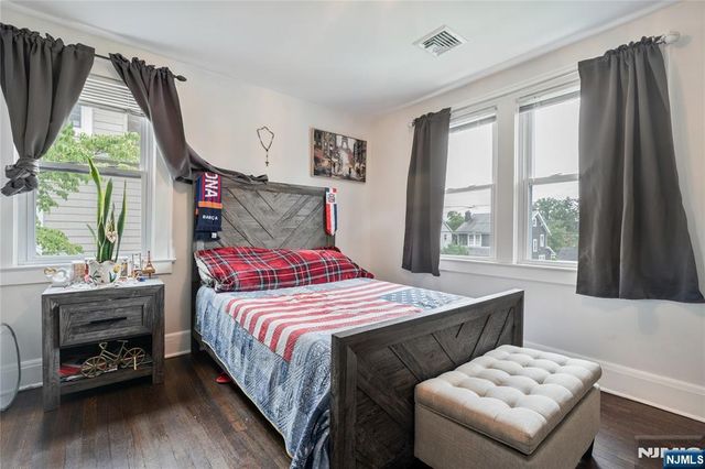 154 Sandford Avenue, North Plainfield, NJ 07060