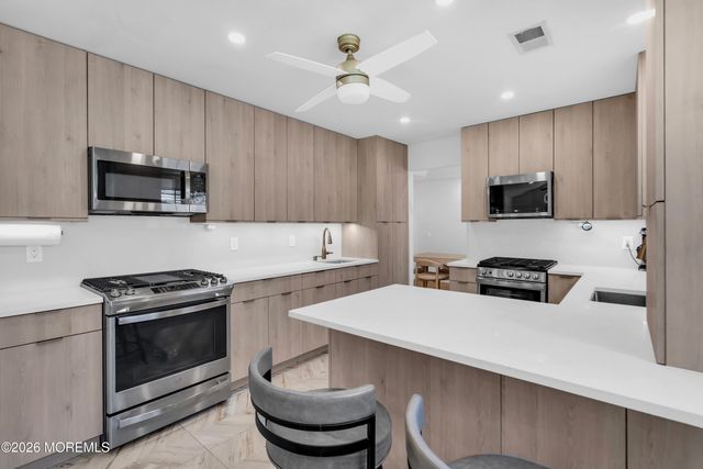 2785 Lenox Street, Toms River, NJ 08755