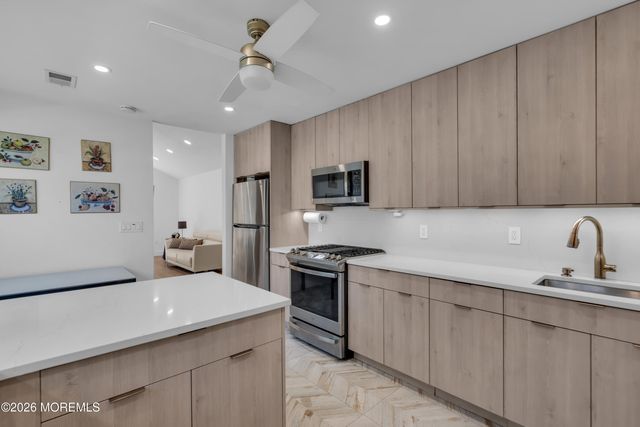 2785 Lenox Street, Toms River, NJ 08755