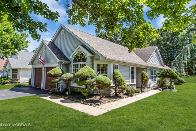 2785 Lenox Street, Toms River, NJ 08755