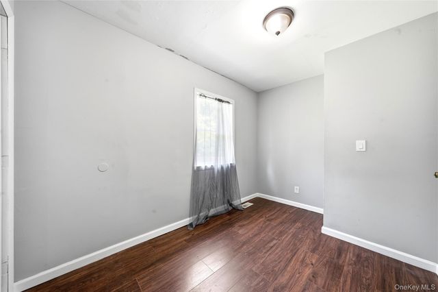 949 Taylor Avenue, East Patchogue, NY 11772