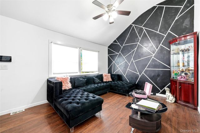 949 Taylor Avenue, East Patchogue, NY 11772