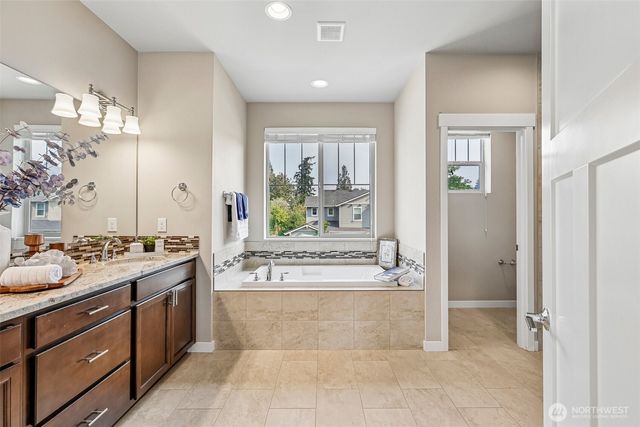 32741 NE 52nd Street, Carnation, WA 98014
