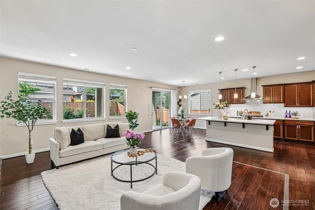 32741 NE 52nd Street, Carnation, WA 98014