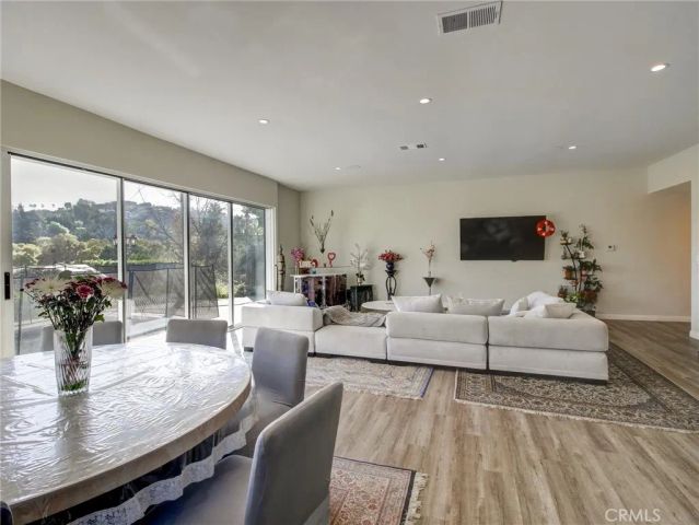 4148 Camino De La Cumbre, Sherman Oaks, CA 91423