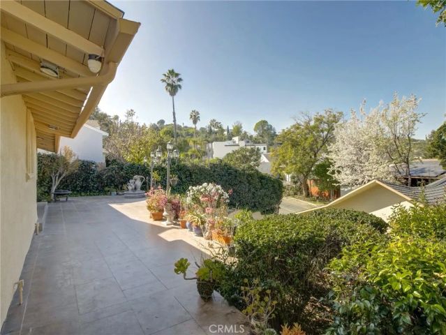 4148 Camino De La Cumbre, Sherman Oaks, CA 91423