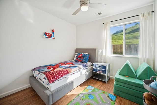 17 17 Burlwood Ct, Pittsburg, CA 94565