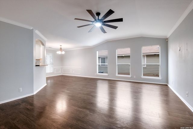 10614 Axis Xing, San Antonio, TX 78245