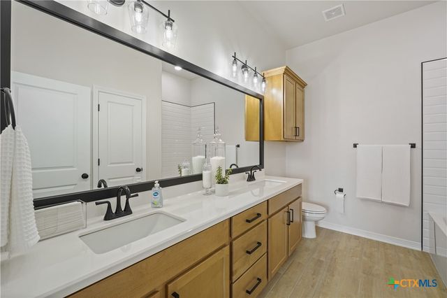 76 Desert Rose Trail, Temple, TX 76502