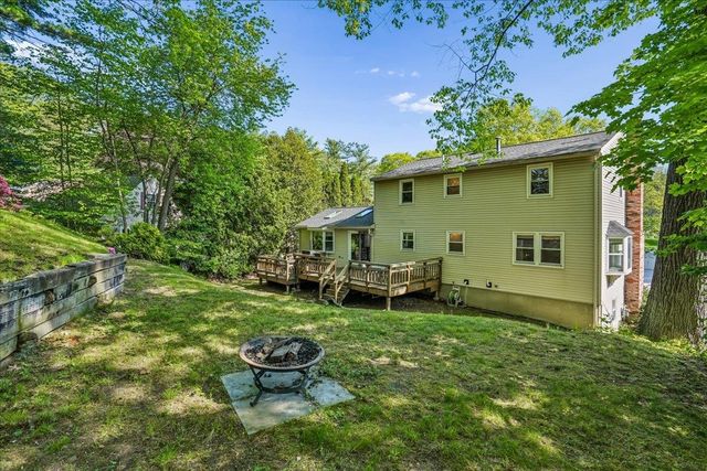 6 Nutmeg Drive, Nashua, NH 03062