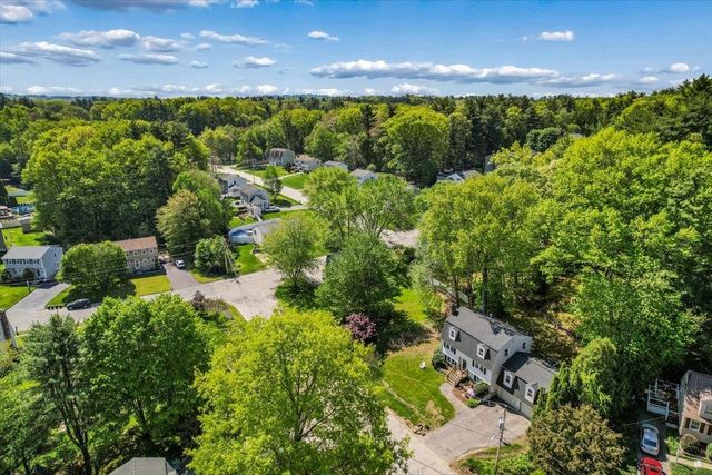 6 Nutmeg Drive, Nashua, NH 03062