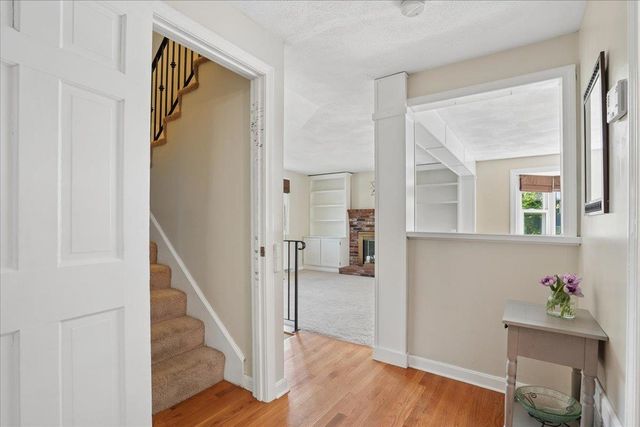 6 Nutmeg Drive, Nashua, NH 03062