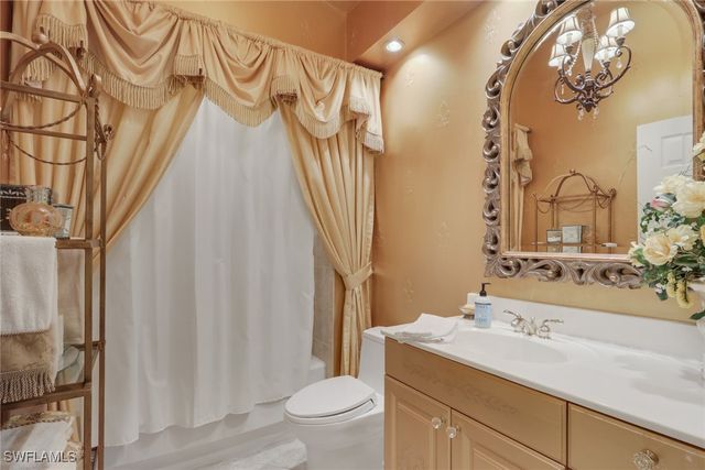 10801 Crooked River RD 203, Estero, FL 34135