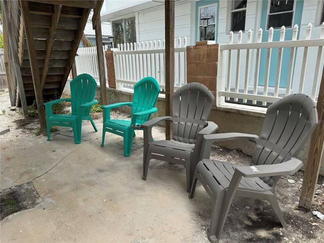 111 86TH AVENUE 1, Treasure Island, FL 33706