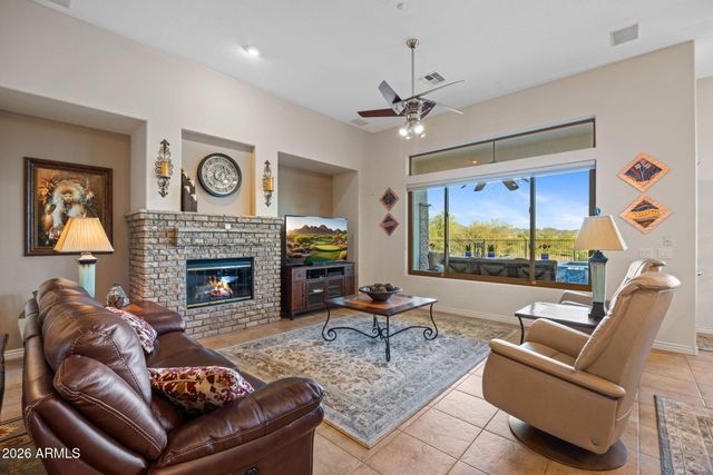 40127 N CANDLEWYCK Lane, Anthem, AZ 85086