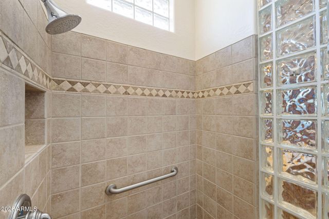 40127 N CANDLEWYCK Lane, Anthem, AZ 85086