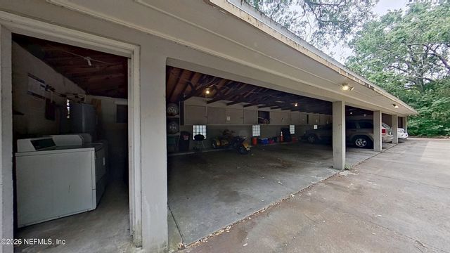 1464 HOLMESDALE Road 4, Jacksonville, FL 32207