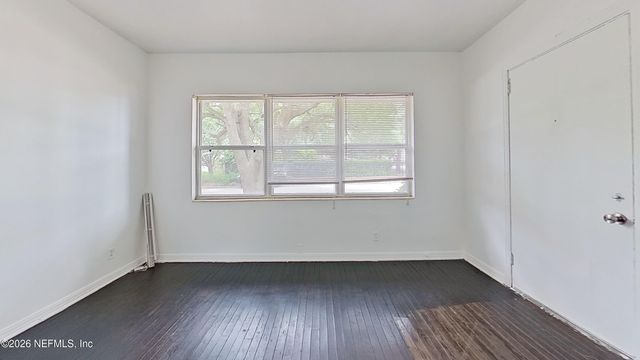 1464 HOLMESDALE Road 4, Jacksonville, FL 32207