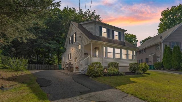 66 Edgemere Rd, Lynn, MA 01904