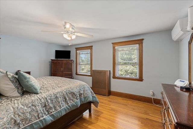 66 Edgemere Rd, Lynn, MA 01904