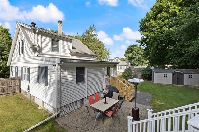 66 Edgemere Rd, Lynn, MA 01904
