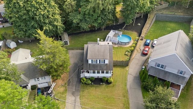 66 Edgemere Rd, Lynn, MA 01904