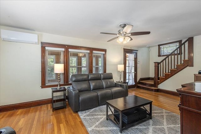 66 Edgemere Rd, Lynn, MA 01904