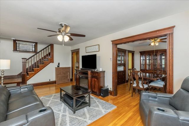 66 Edgemere Rd, Lynn, MA 01904