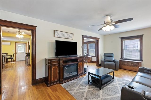 66 Edgemere Rd, Lynn, MA 01904