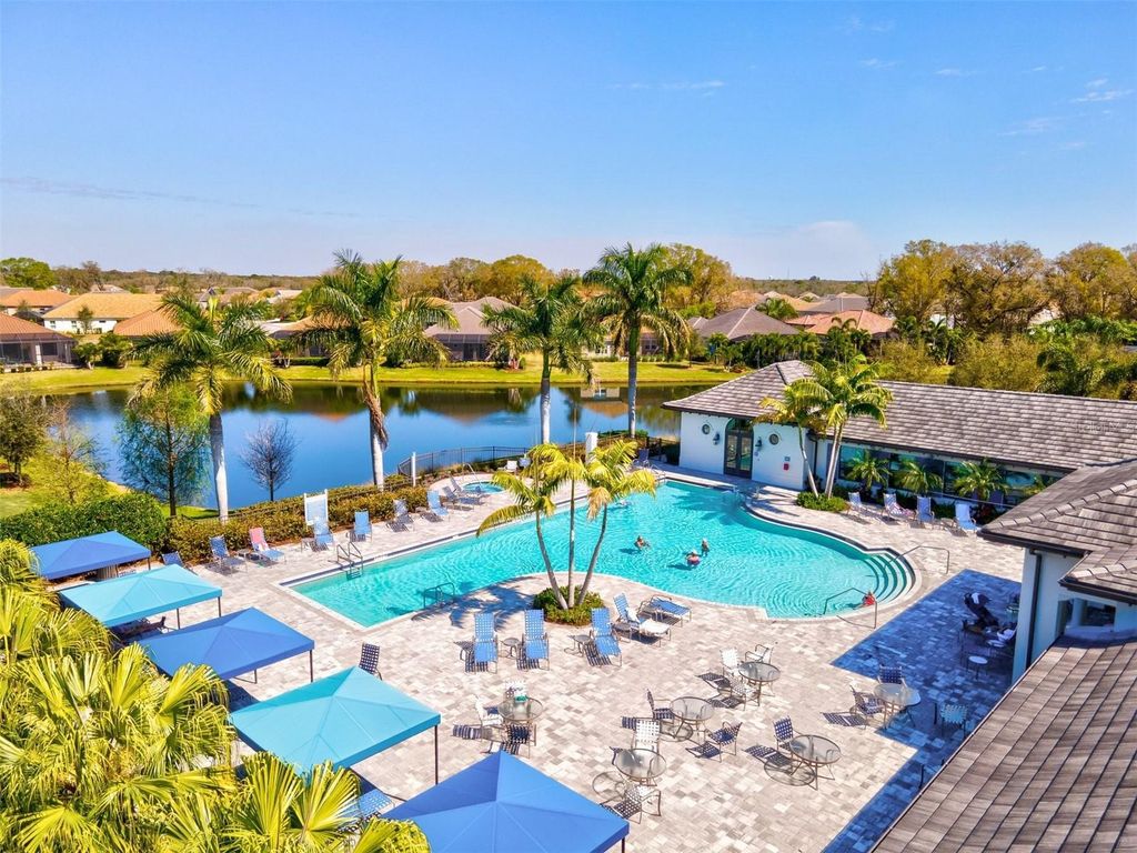 Image 48 of property listing at 12717 DEEP BLUE PLACE, Bradenton, FL 34211
