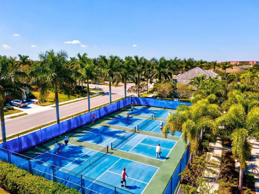 Image 51 of property listing at 12717 DEEP BLUE PLACE, Bradenton, FL 34211