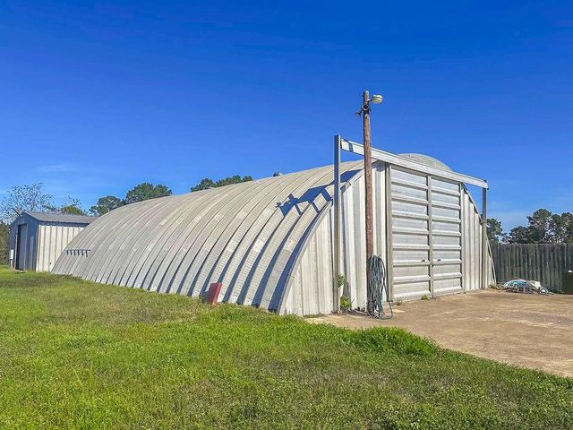 1560 Fm 355, Groveton, TX 75845