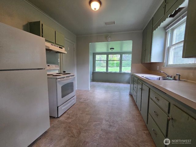 1124 Nevada Street, Bellingham, WA 98229