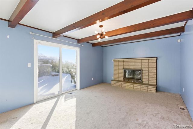 32904 Surow Drive, Warren, MI 48093