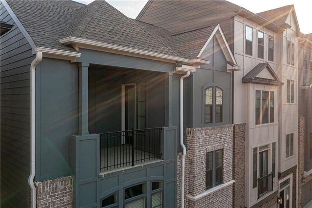 529 Broadview Place NE, Atlanta, GA 30324