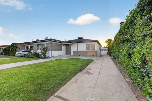 8713 S 7th Avenue, Inglewood, CA 90305