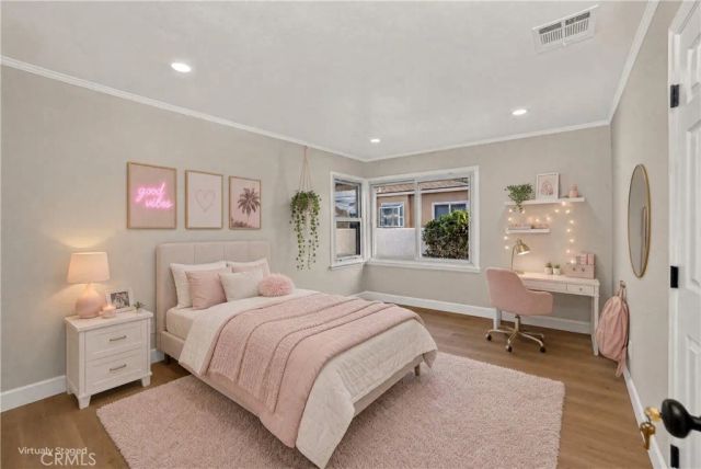 8713 S 7th Avenue, Inglewood, CA 90305