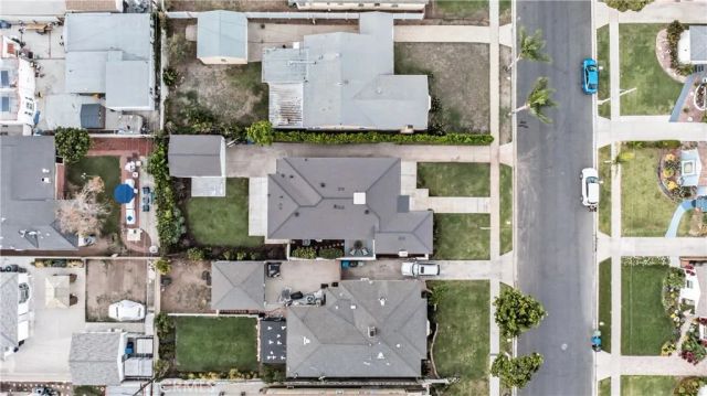 8713 S 7th Avenue, Inglewood, CA 90305