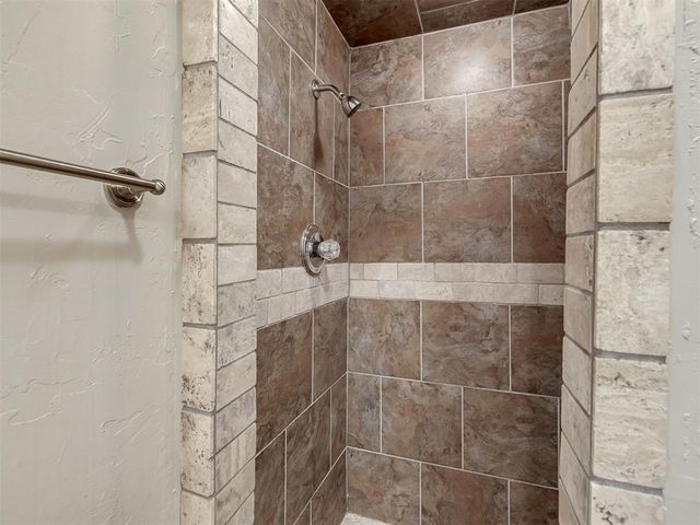 1819 E Lindsey Street 3, Norman, OK 73071