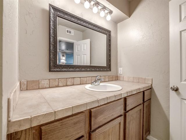 1819 E Lindsey Street 3, Norman, OK 73071