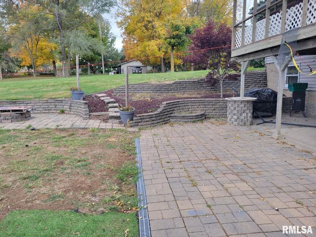 168 290TH Street, West Branch, IA 52358