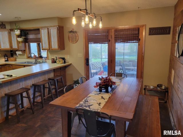 168 290TH Street, West Branch, IA 52358